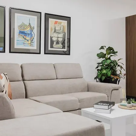 Apartment Seaberry Park 1bed New By Homely!