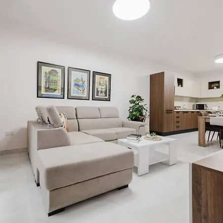 Seaberry Park 1bed New By Homely! *